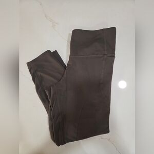 Under Armour Fitted Leggings in Deep Taupe